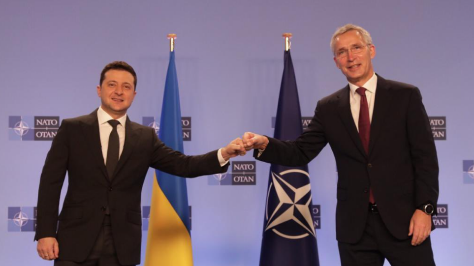 Το NATO προειδοποιεί τη Ρωσία για «τεράστιες συνέπειες και υψηλό τίμημα» σε περαιτέρω επιθετικότητα κατά της Ουκρανίας