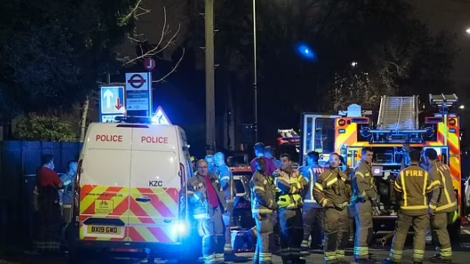 Βρετανία: Τέσσερα παιδιά νεκρά εξαιτίας πυρκαγιάς σε σπίτι στο Λονδίνο – Δείτε βίντεο