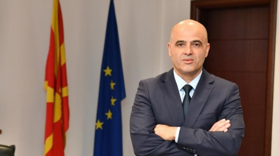 Βόρεια Μακεδονία: Ο Κοβάτσεφσκι έλαβε το χρίσμα του υποψήφιου πρωθυπουργού