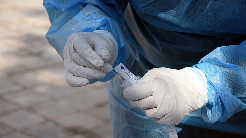 Κορωνοϊός: Ληστής έκλεψε 42.000 τεστ αντιγόνου από αποθήκη στο Σίδνεϊ