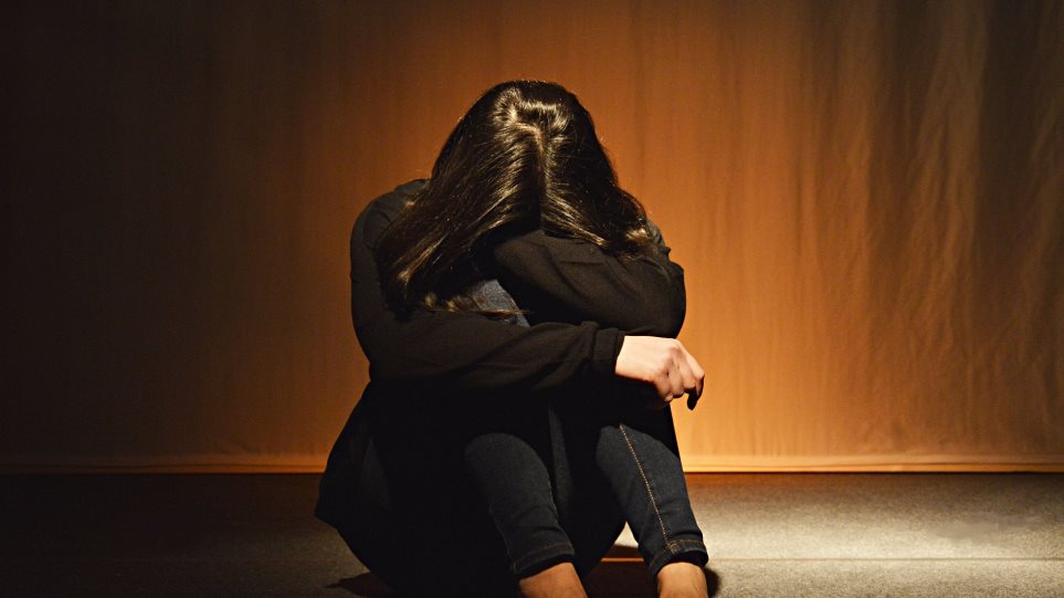 Ποινική δίωξη για ομαδικό βιασμό φοιτήτριας στον Βόλο
