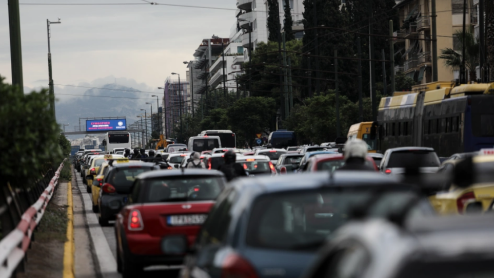 Κίνηση στους δρόμους: Πού έχει μποτιλιάρισμα τώρα στην Αθήνα
