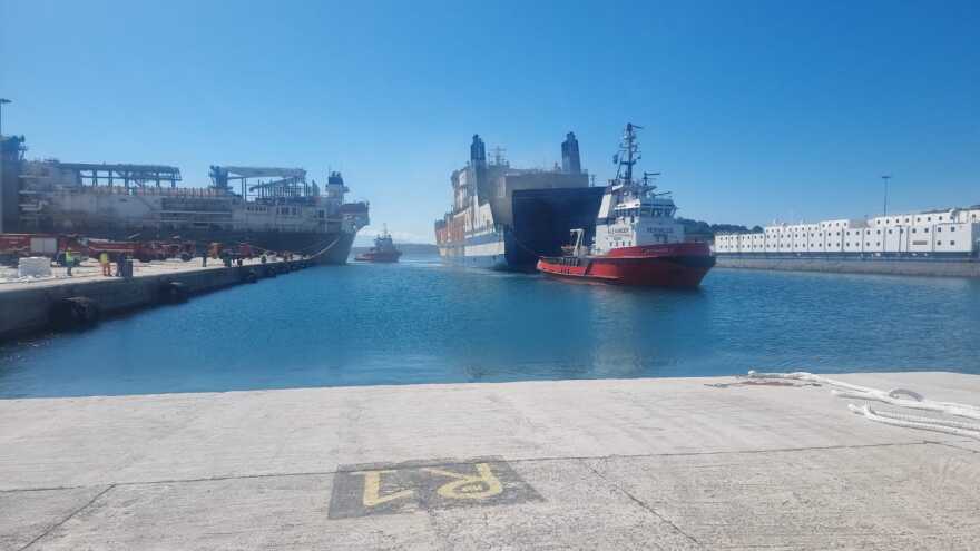 «Euroferry Olympia»: Έφτασε στο λιμάνι του Αστακού – Δείτε βίντεο και φωτογραφίες
