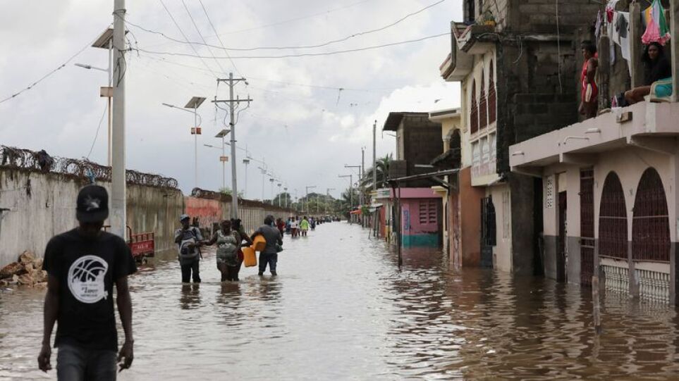Αϊτή: Τουλάχιστον 4 νεκροί και ένας αγνοούμενος από τις πλημμύρες – Δείτε βίντεο