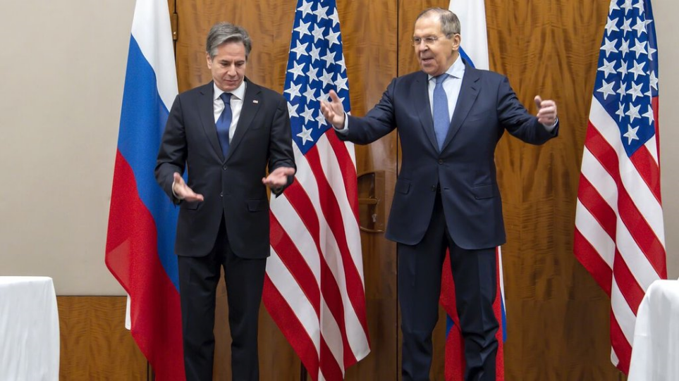 ΗΠΑ-Ρωσία: Ο Μπλίνκεν ακύρωσε τη συνάντηση με τον Λαβρόφ – «Η εισβολή ξεκινάει δεν είχε νόημα»
