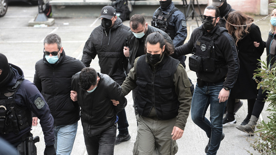 Γιώργος Κυπαρίσσης: Ποινική δίωξη για 12 αδικήματα σε βάρος των τριών απαγωγέων