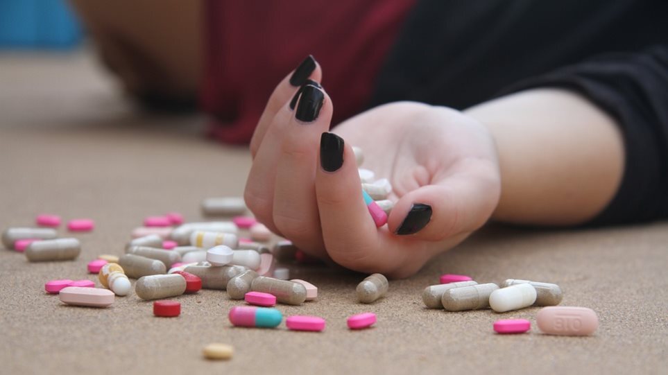 Ηράκλειο: 63χρονη προσπάθησε να βάλει «τέλος» στη ζωή της καταναλώνοντας χάπια
