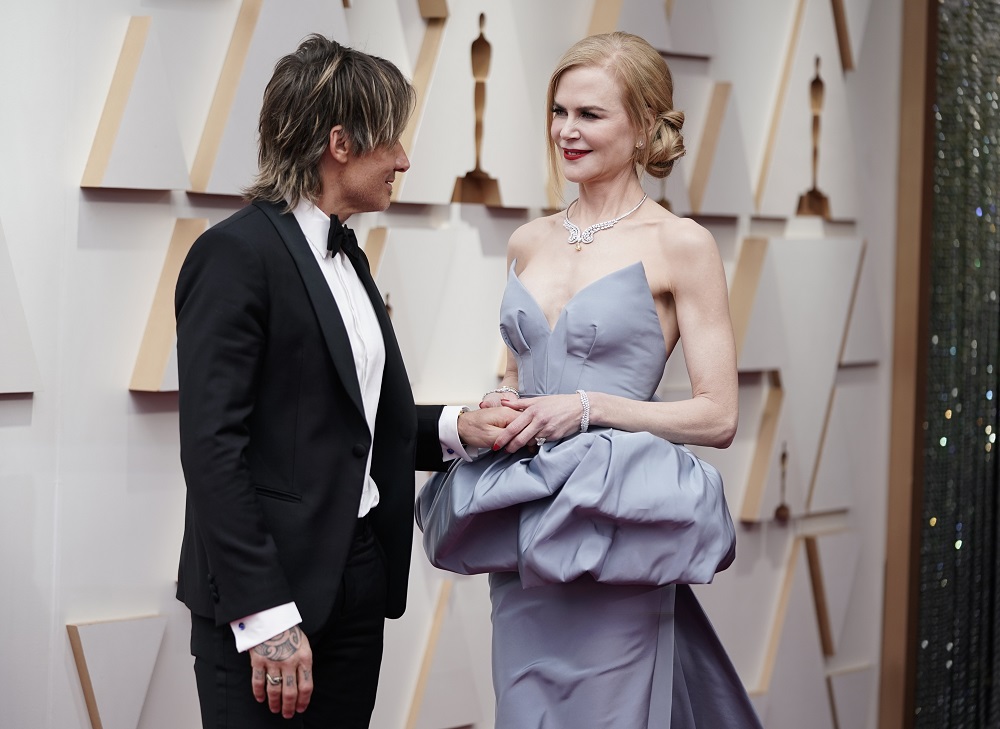 Oscars 2022: Όλες οι εντυπωσιακές εμφανίσεις από το λαμπερό κόκκινο χαλί
