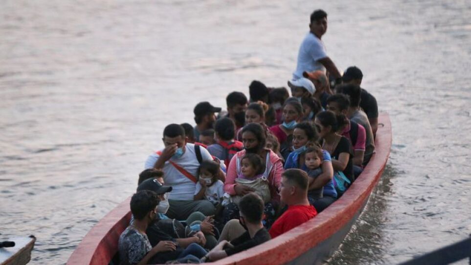 Γουατεμάλα: Συνελήφθησαν δεκάδες μετανάστες σε πλεούμενα που κινούνταν προς τις ΗΠΑ