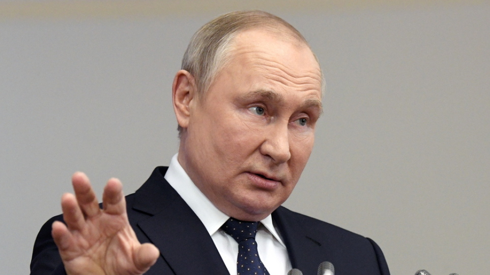 Πόλεμος στην Ουκρανία: «Συμβολική» για τον Πούτιν η καταστροφή της Μαριούπολης, λέει ο Ποντόλιακ