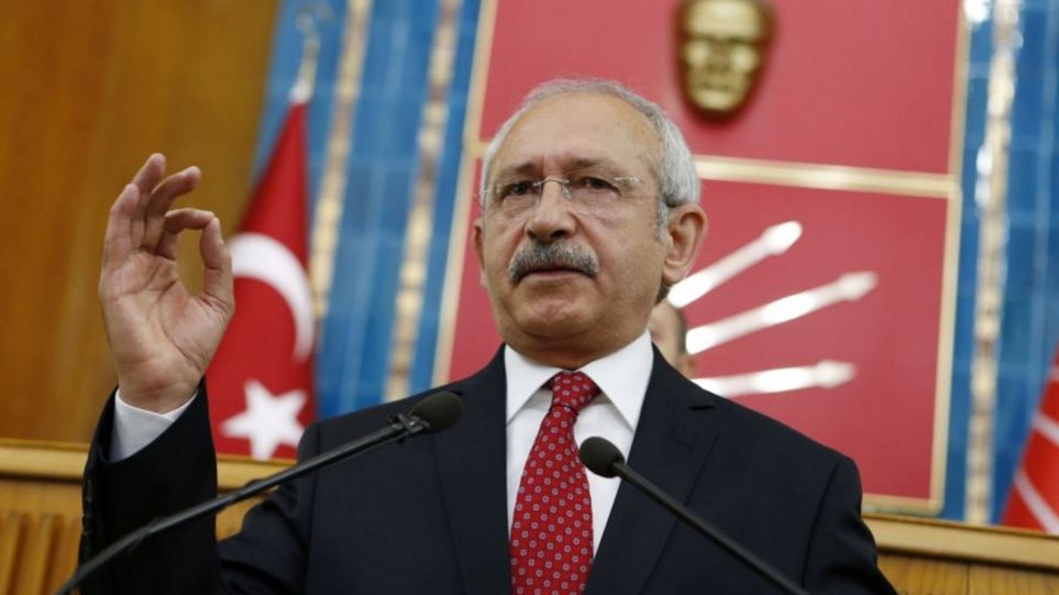 Τουρκία: Κόβουν το φως από το σπίτι του αρχηγού της αντιπολίτευσης – Αρνήθηκε να πληρώσει τον λογαριασμό του ρεύματος