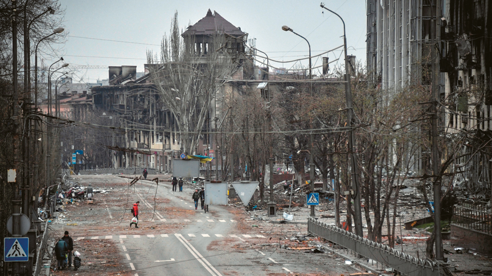 Μαριούπολη: Η ισοπέδωση της πόλης και οι «λυσσασμένοι» Τσετσένοι του Καντίροφ