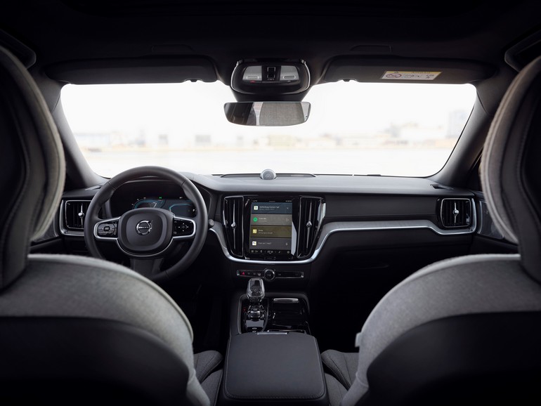Με ασύρματες ενημερώσεις λογισμικού η Volvo Cars αναβαθμίζει όλα τα μοντέλα της γκάμας της