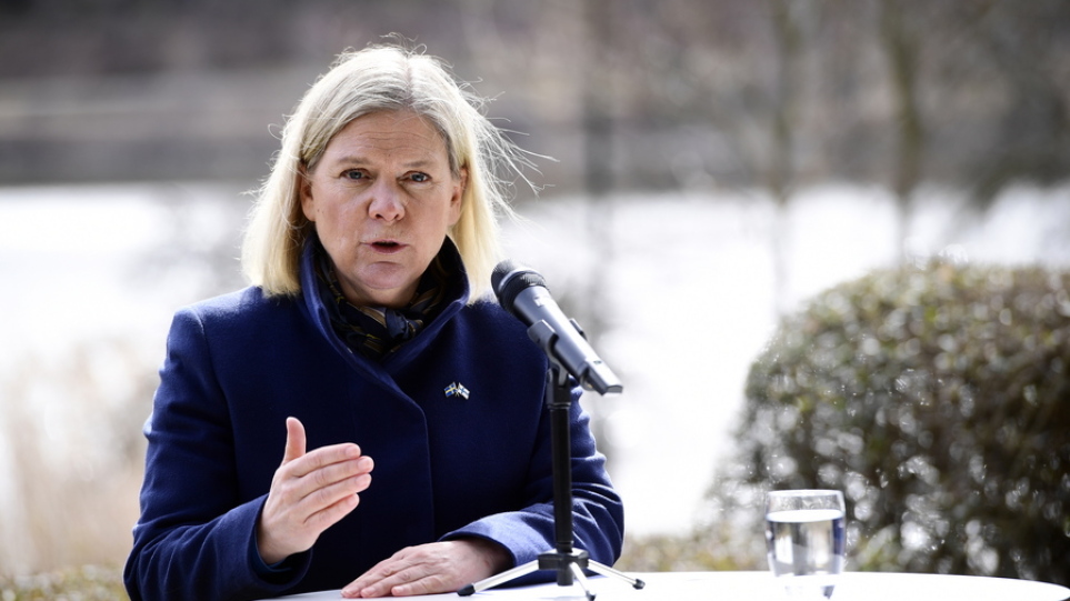 Δεν καταφέραμε να εντάξουμε τους μετανάστες, παραδέχεται η Σουηδή πρωθυπουργός