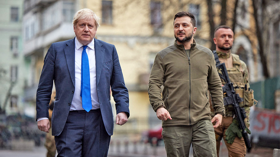 Μεγάλη Βρετανία: Ο Τζόνσον είπε στον Ζελένσκι ότι είναι πιο προσηλωμένος από ποτέ στην ενίσχυση της Ουκρανίας