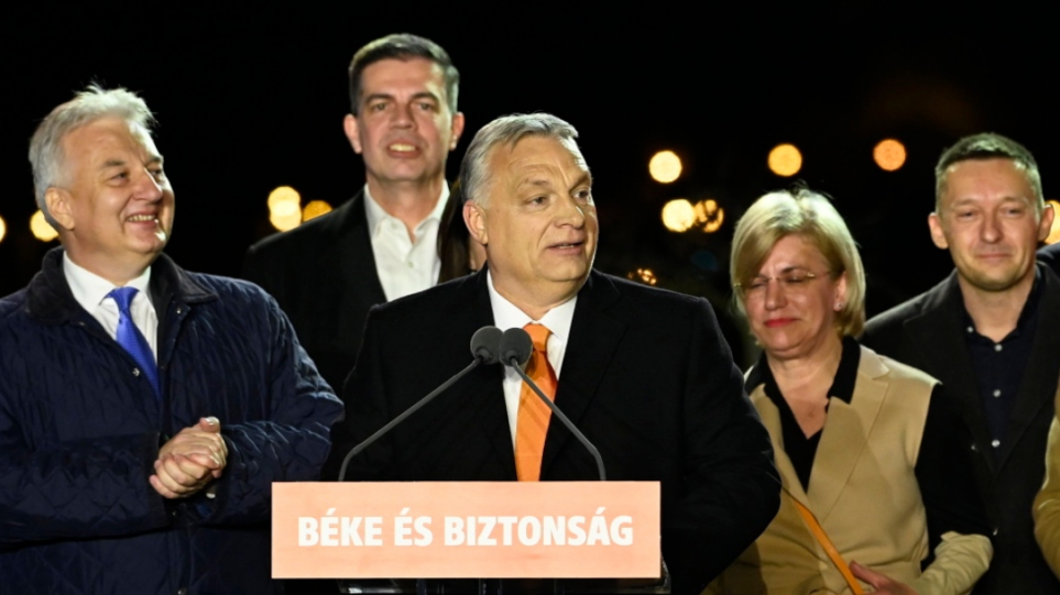 Ουγγαρία: Επανεξελέγη ο Βικτορ Όρμπαν και στη νικητήρια ομιλία του αποκάλεσε «αντίπαλο» τον Ζελένσκι