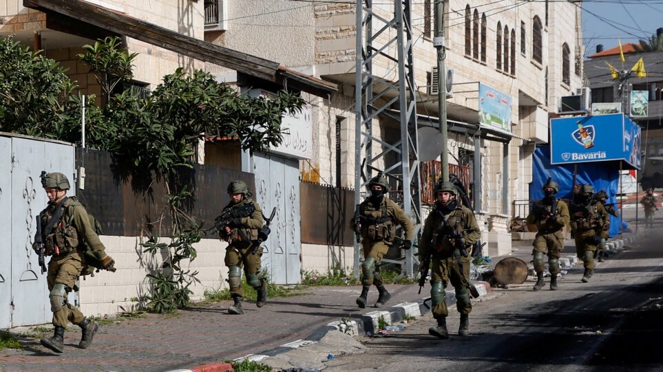 Δυτική Όχθη: Ισραηλινοί στρατιώτες σκότωσαν 20χρονο Παλαιστίνιο, στον απόηχο της επίθεσης ενόπλων  σε εβραϊκό οικισμό