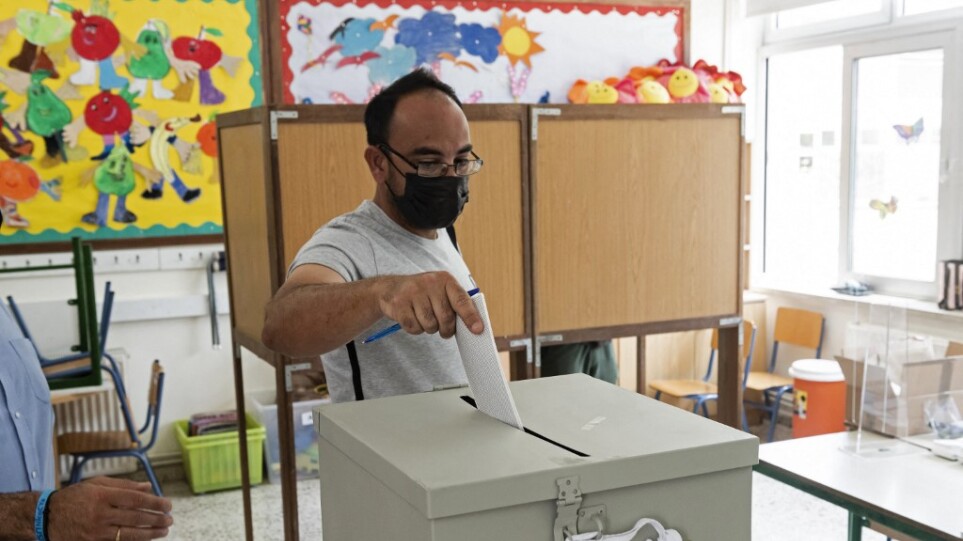 Προεδρικές εκλογές στην Κύπρο με… τρεις επιλογές Αναστασιάδη, αν και αποχωρεί