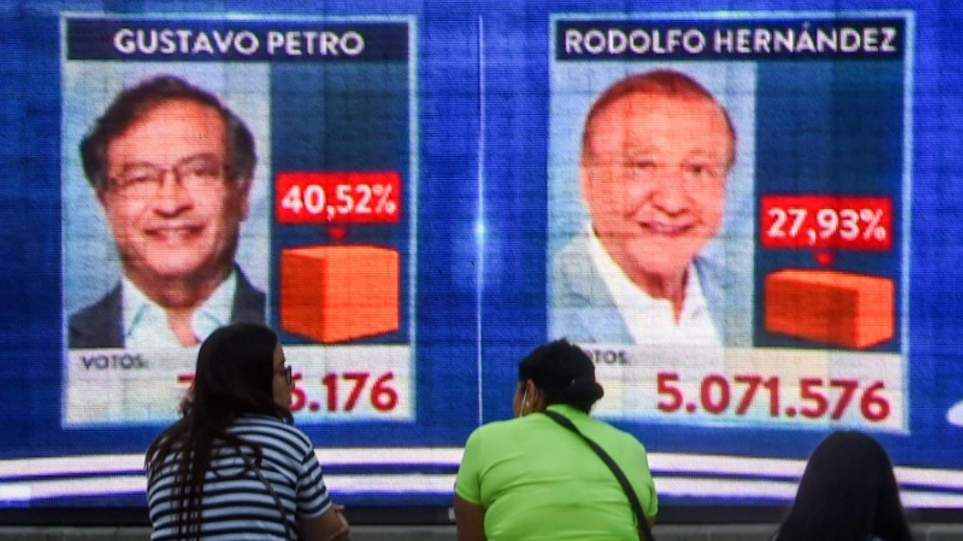 Προεδρικές εκλογές στην Κολομβία: Αμφίρροπο 2ο γύρο βλέπει δημοσκόπηση – Η ευχή Μαδούρο