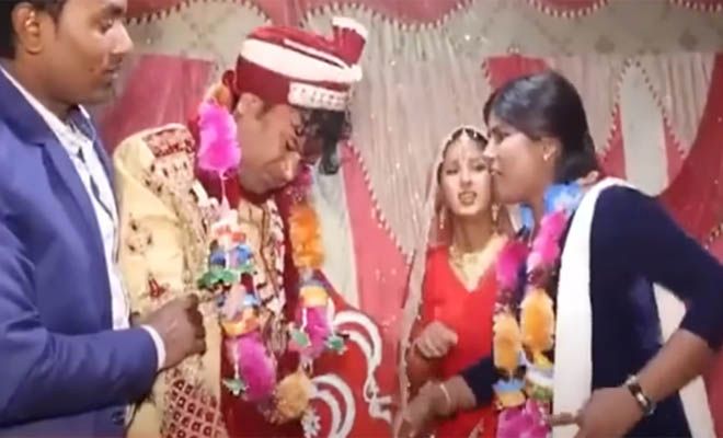 Γαμπρός στην Ινδία, τύφλα στο μεθύσι, μπέρδεψε τη νύφη με την κουνιάδα και αυτή τον άρχισε (Βίντεο)