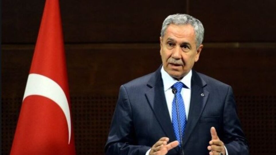 Επίθεση σε Ερντογάν από πρώην αντιπρόεδρό του: O βασιλιάς είναι γuμνός