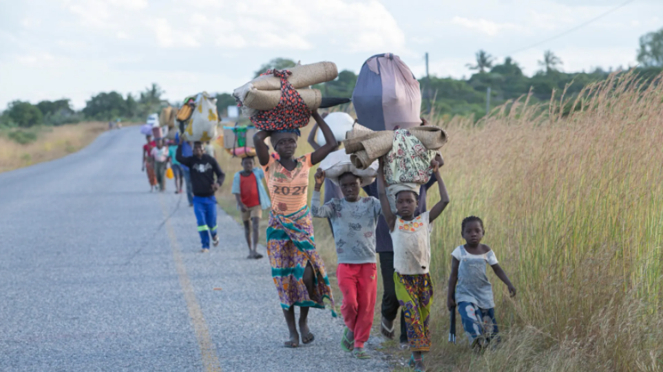 Μοζαμβίκη: Τουλάχιστον 7 νεκροί, 10.000 εκτοπισμένοι σε πρόσφατες επιθέσεις τζιχαντιστών