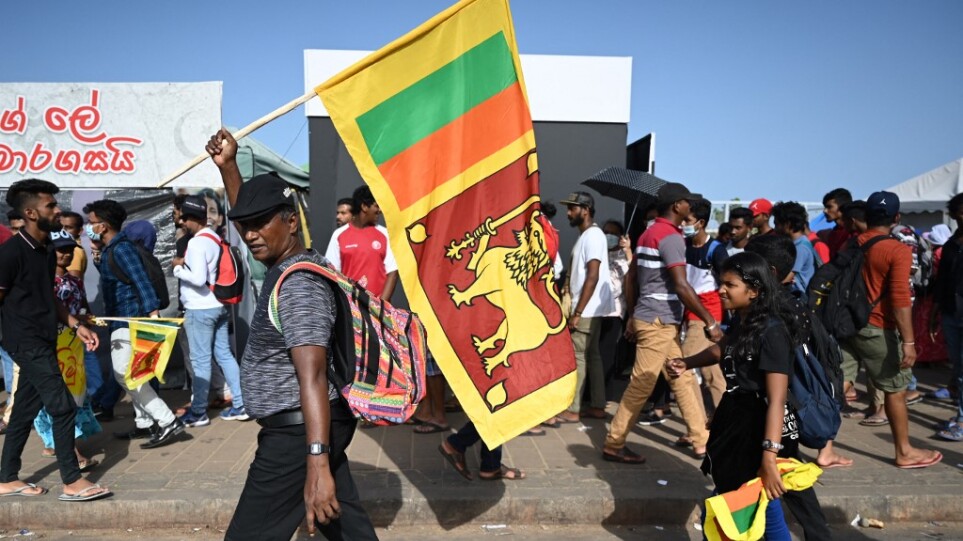 Σρι Λάνκα: Σε κατάσταση «έκτακης ανάγκης» η χώρα μετά τη φυγή του προέδρου