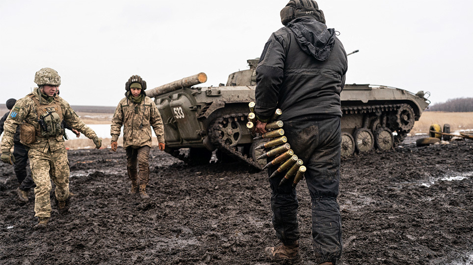 Πόλεμος στην Ουκρανία: Ο στρατός αποχώρησε από το Λισιτσάνσκ – «Αν μέναμε, οι συνέπειες θα ήταν φονικές»