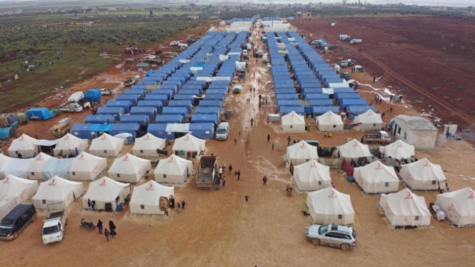 Συμφωνία στον ΟΗΕ για εξάμηνη παράταση στην ανθρωπιστική βοήθεια στη Συρία μέσω Τουρκίας