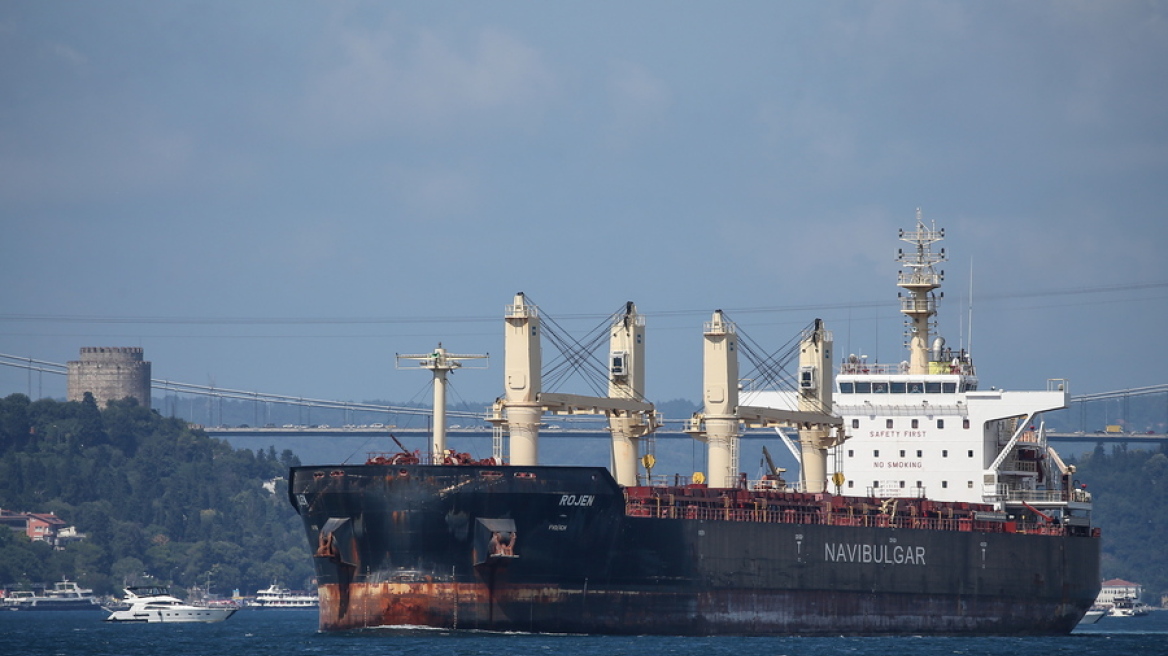Ουκρανία: Πλοίο με το πρώτο φορτίο σιτηρών πλέει κοντά στη Συρία