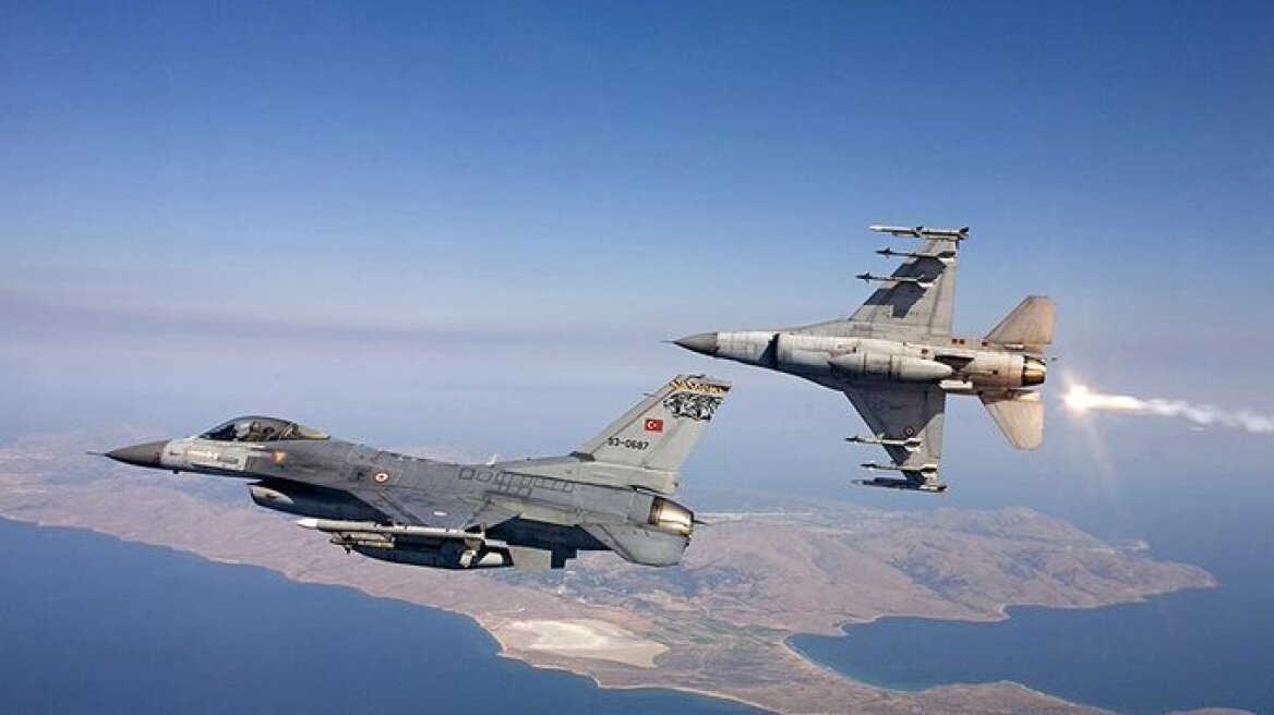 Τέσσερις εμπλοκές ελληνικών και τουρκικών μαχητικών πάνω από το Αιγαίο