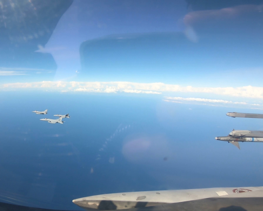 Πολεμική Αεροπορία: Συνεκπαίδευση δυο F-16 με το αεροπλανοφόρο USS Harry S. Truman τα δυτικά της Πελοποννήσου
