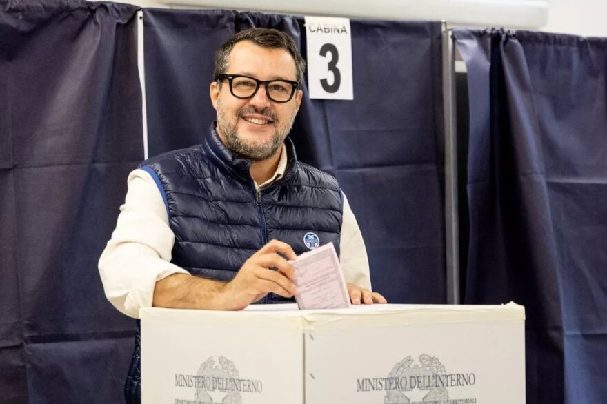 Εκλογές στην Ιταλία: Ψήφισε ο πρόεδρος της Δημοκρατίας Σέρτζιο Ματαρέλα και πολλοί ηγέτες κομμάτων