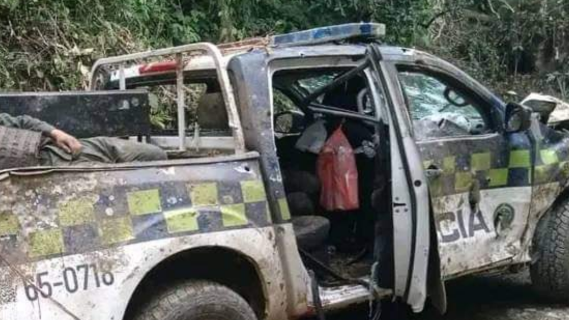 Κολομβία: Οκτώ αστυνομικοί έχασαν τη ζωή τους σε βομβιστική επίθεση