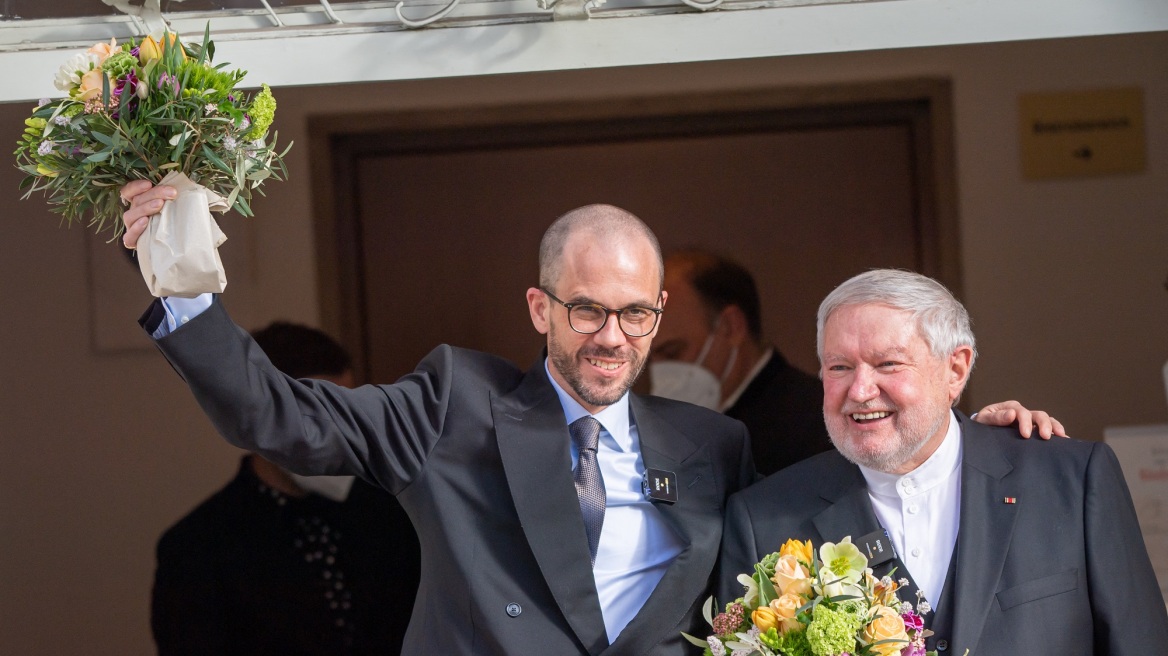 Γερμανία: Πρώην μοναχός του τάγματος των Βενεδικτίνων παντρεύτηκε με θρησκευτικό γάμο τον αγαπημένο του