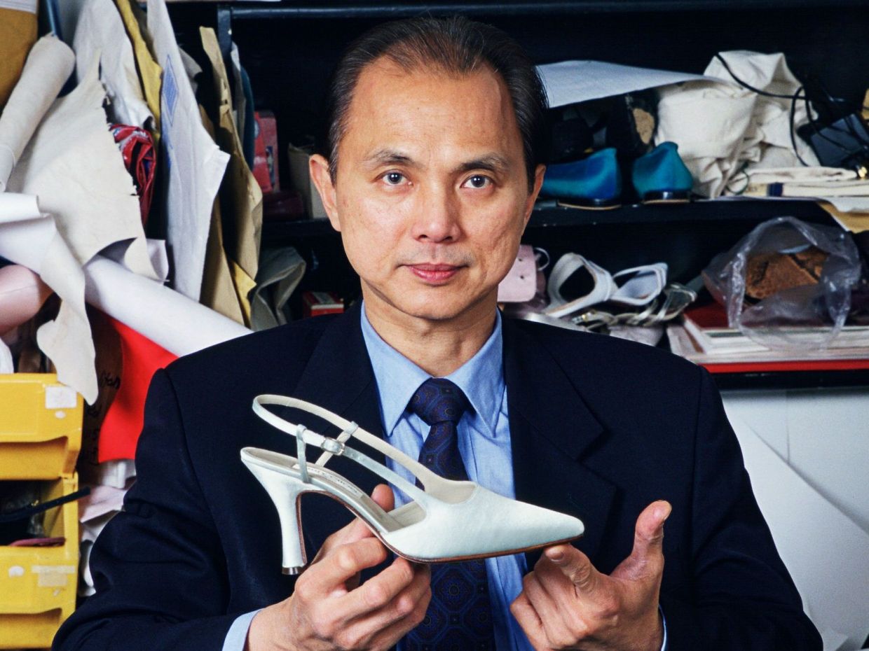 Ο κορυφαίος shoe designer του πλανήτη, Jimmy Choo, αποκλειστικά στο Queen.gr