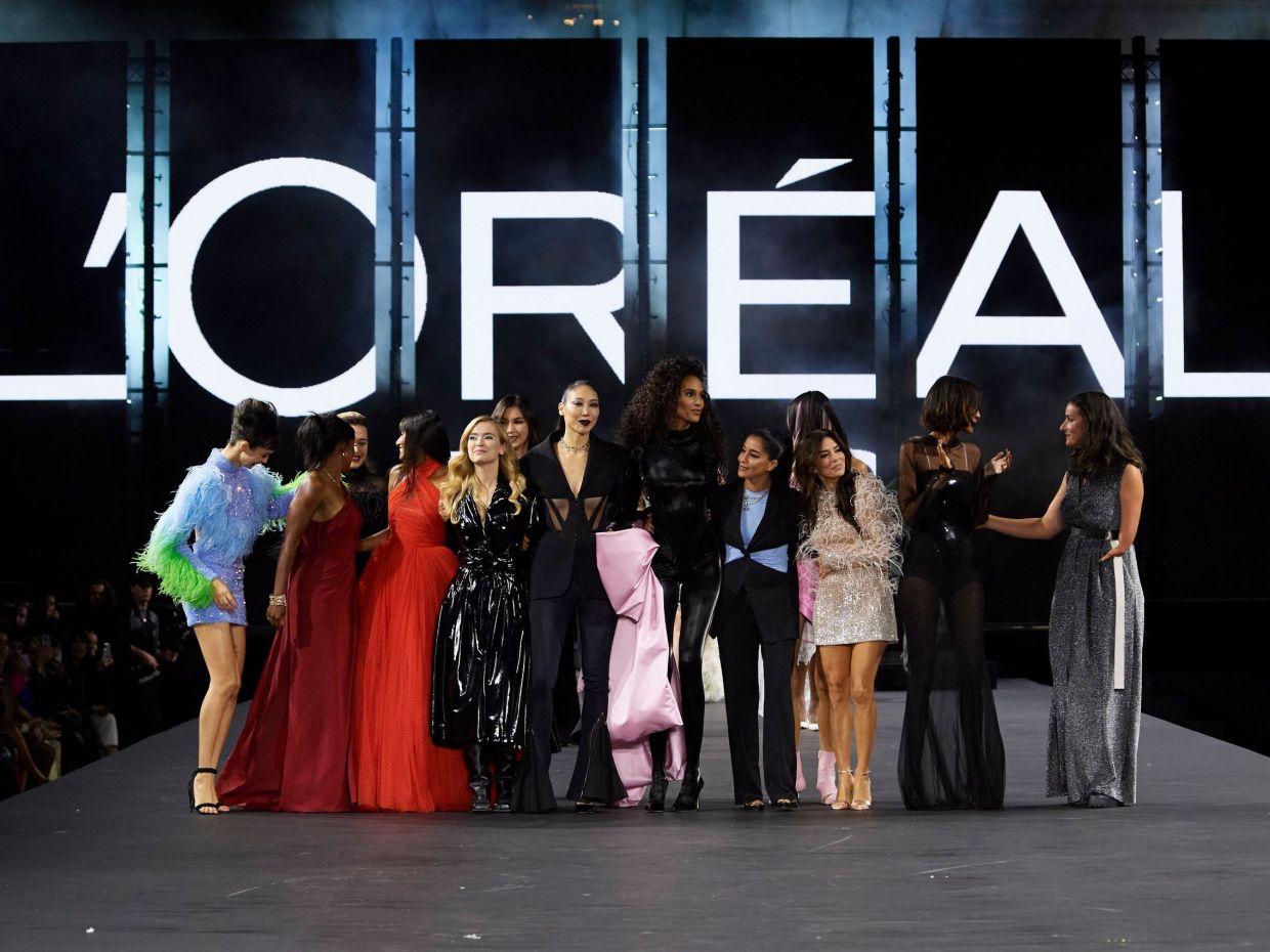 Le Défilé: Στο fabulous show της L’Oréal Paris η μόδα και η ομορφιά γιόρτασαν τη γυναικεία ενδάμωση