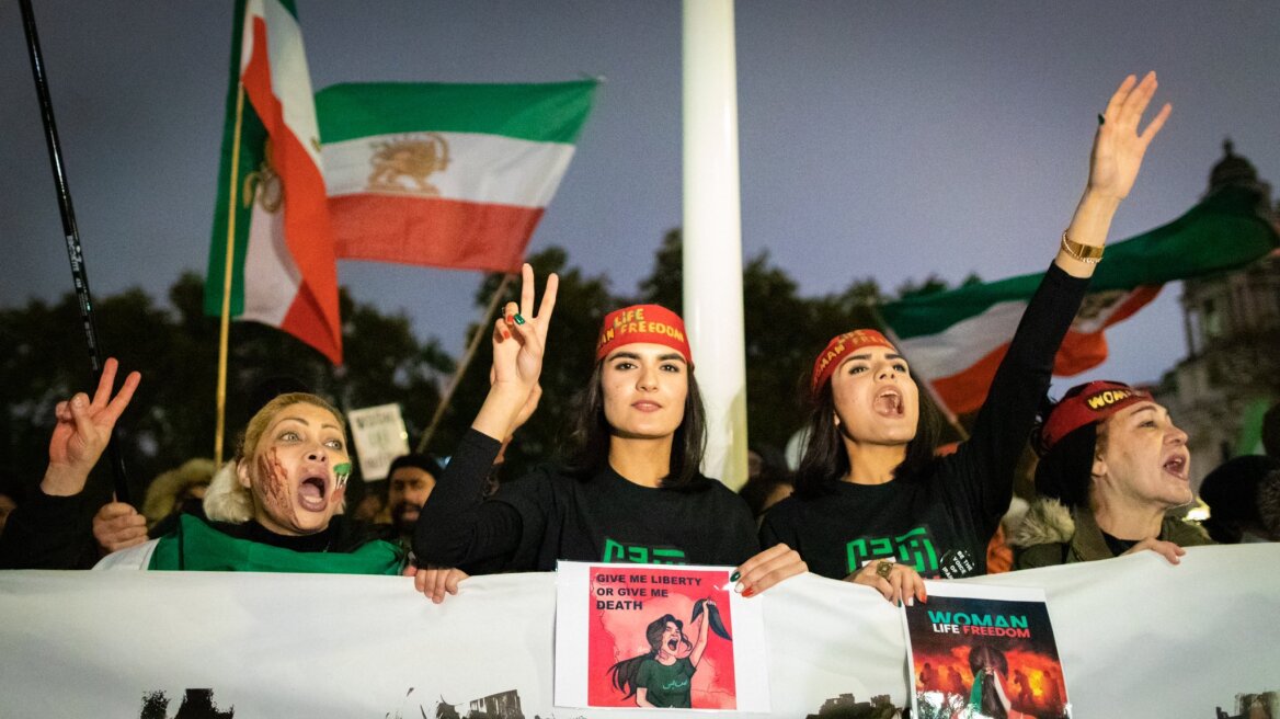 Ιράν: Το Ευρωπαϊκό Κοινοβούλιο διακόπτει τις σχέσεις του με την Τεχεράνη