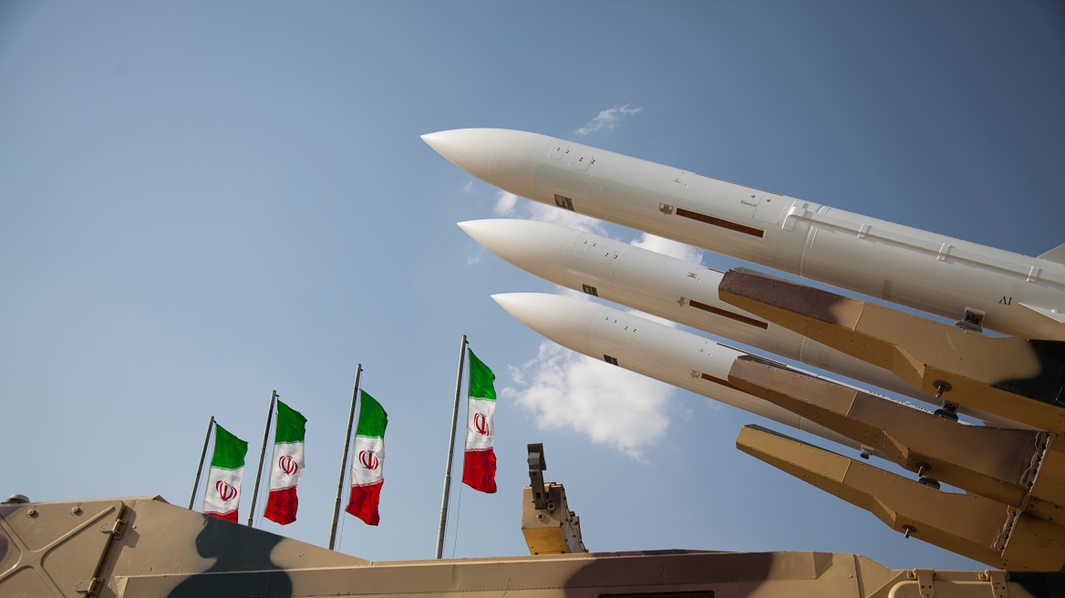 Βρετανία, Γαλλία και Γερμανία καταδικάζουν την επέκταση του ιρανικού πυρηνικού προγράμματος