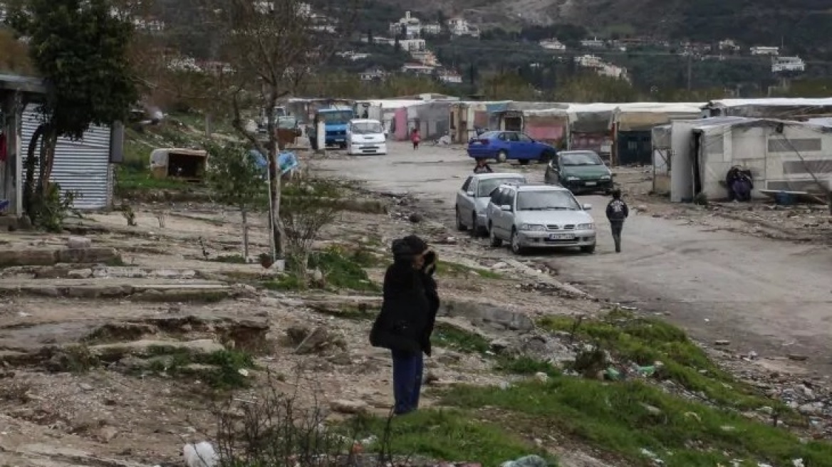 Μεγάλες αστυνομικές επιχειρήσεις σε καταυλισμούς Ρομά σε Πάτρα και Αίγιο – 13 συλλήψεις και 11 προσαγωγές