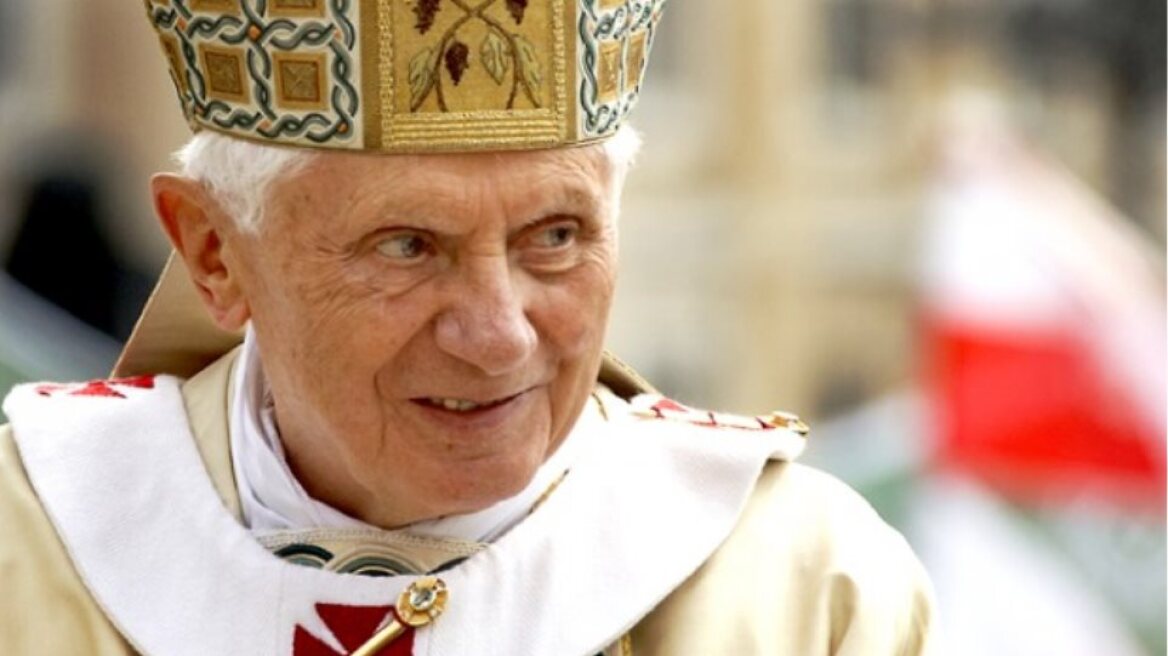 Βατικανό: Ο Φραγκίσκος επισκέφτηκε τον Βενέδικτο – «Υπό έλεγχο προς το παρόν η κατάσταση»