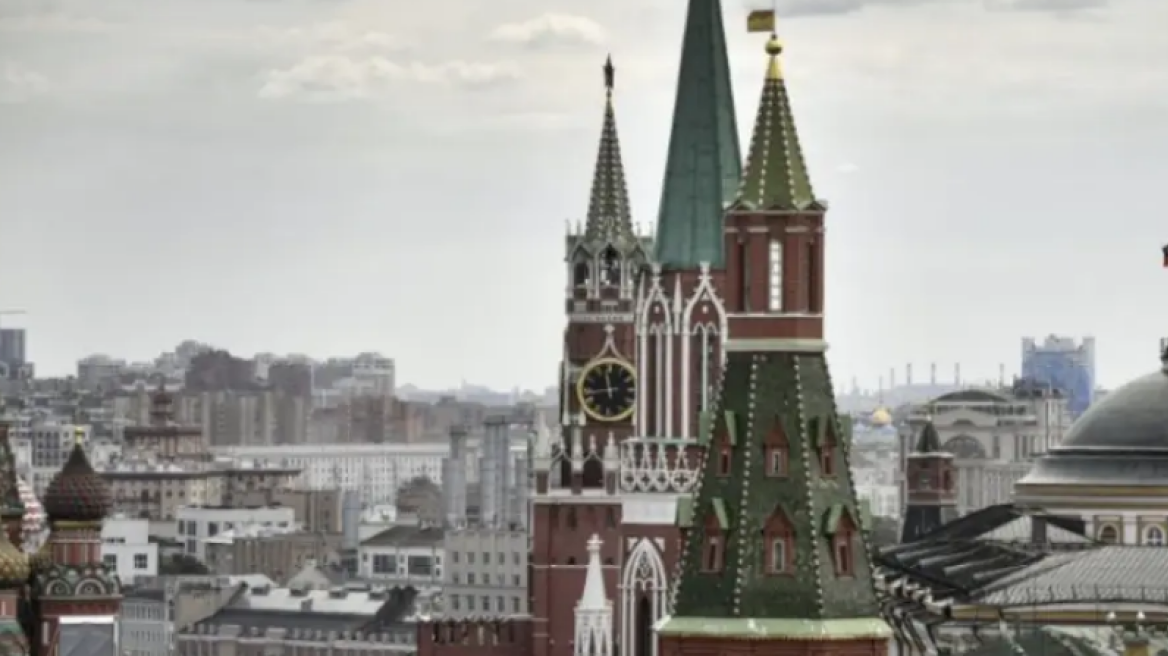 Ρωσία: Το Κρεμλίνο απαγόρευσε στους συνεργάτες του Πούτιν να ταξιδεύουν στο εξωτερικό