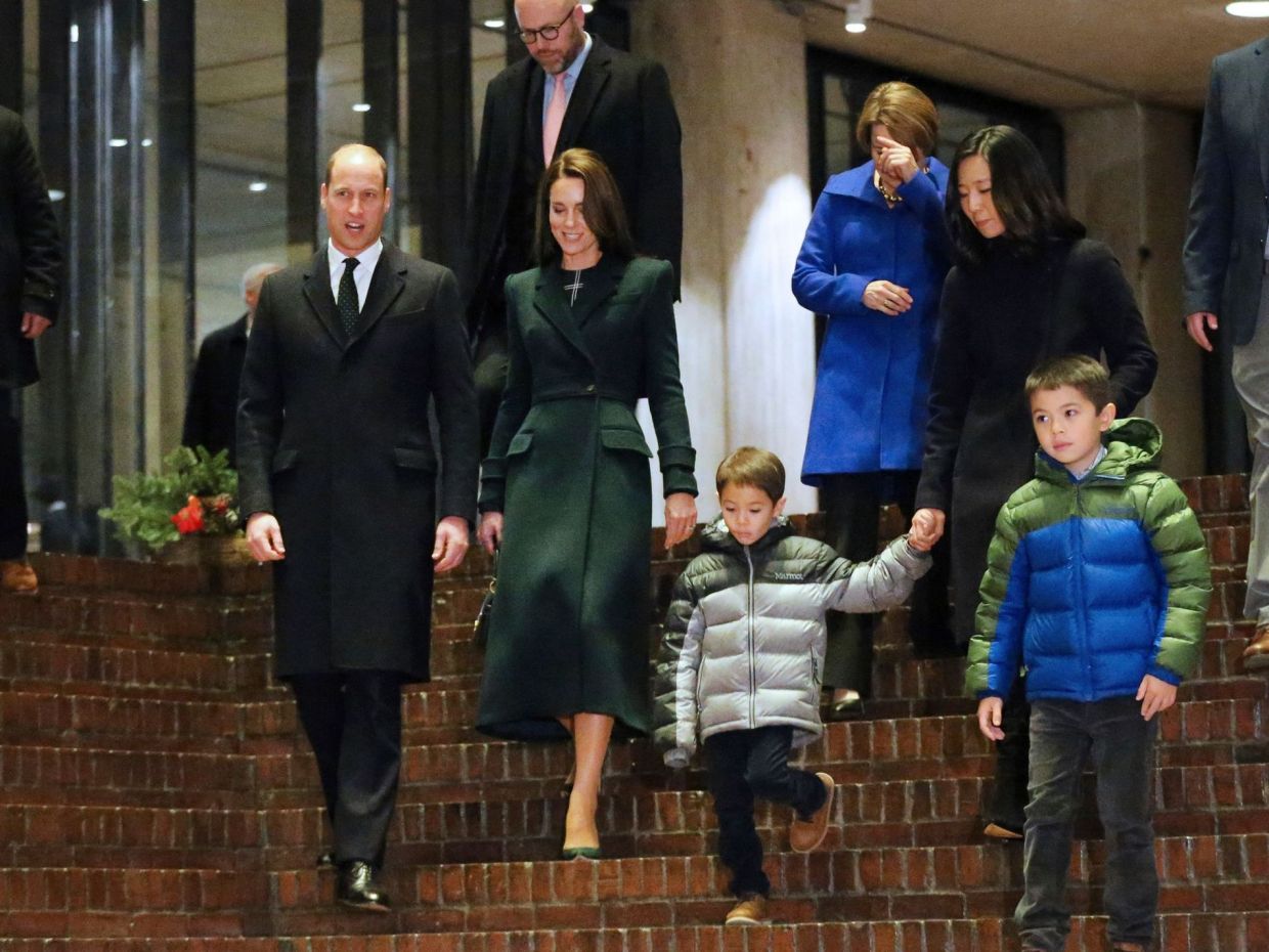 Kate Middleton: Το maxi κυπαρρισί παλτό της είναι η πιο stylish επιλογή για το χειμώνα
