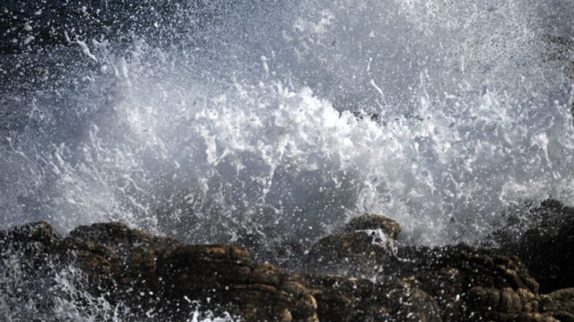 Κακοκαιρία «Gaia» – «Καμπανάκι» από Αρναούτογλου: Έως και τα 3,5 μέτρα θα φτάσουν τα κύματα