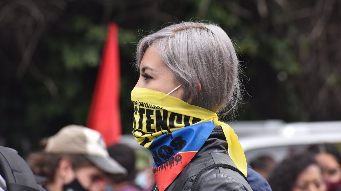 Κολομβία: Τουλάχιστον 28 σeξουαλικές επιθέσεις διαπράχθηκαν από αστυνομικούς στις διαδηλώσεις του 2021