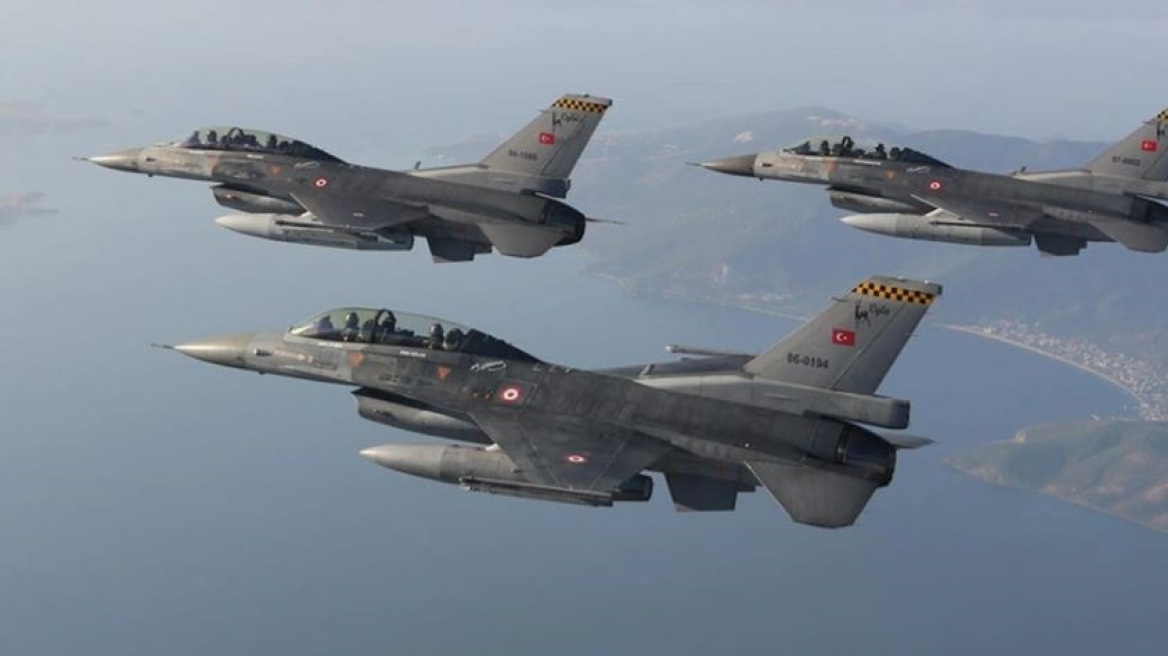Τουρκικά αεροσκάφη έκαναν 35 παραβιάσεις του εναέριου χώρου την Κυριακή