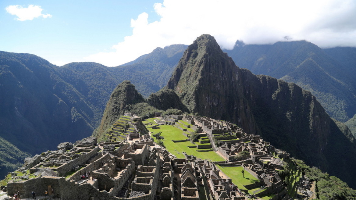 Περού: Αποκλεισμένοι χιλιάδες τουρίστες στο Μάτσου Πίτσου λόγω των πολιτικών αναταραχών