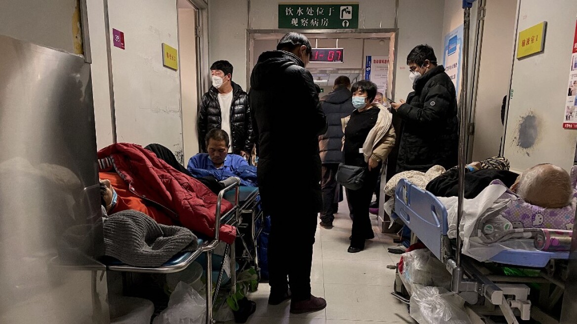 Κορωνοϊός – Κίνα: Τουλάχιστον 60.000 νεκροί μέσα σε ένα μήνα