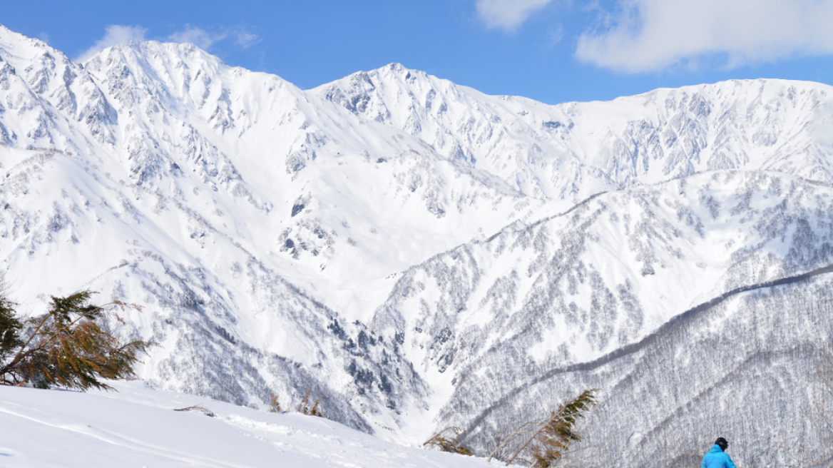 Ιαπωνία: Δύο άνδρες που παρασύρθηκαν από χιονοστιβάδα βρέθηκαν νεκροί
