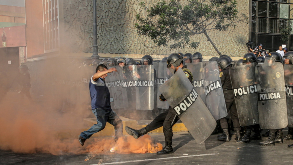 Περού: Επεισόδια στη Λίμα, ακόμη δυο θάνατοι διαδηλωτών στον νότο – Δείτε βίντεο